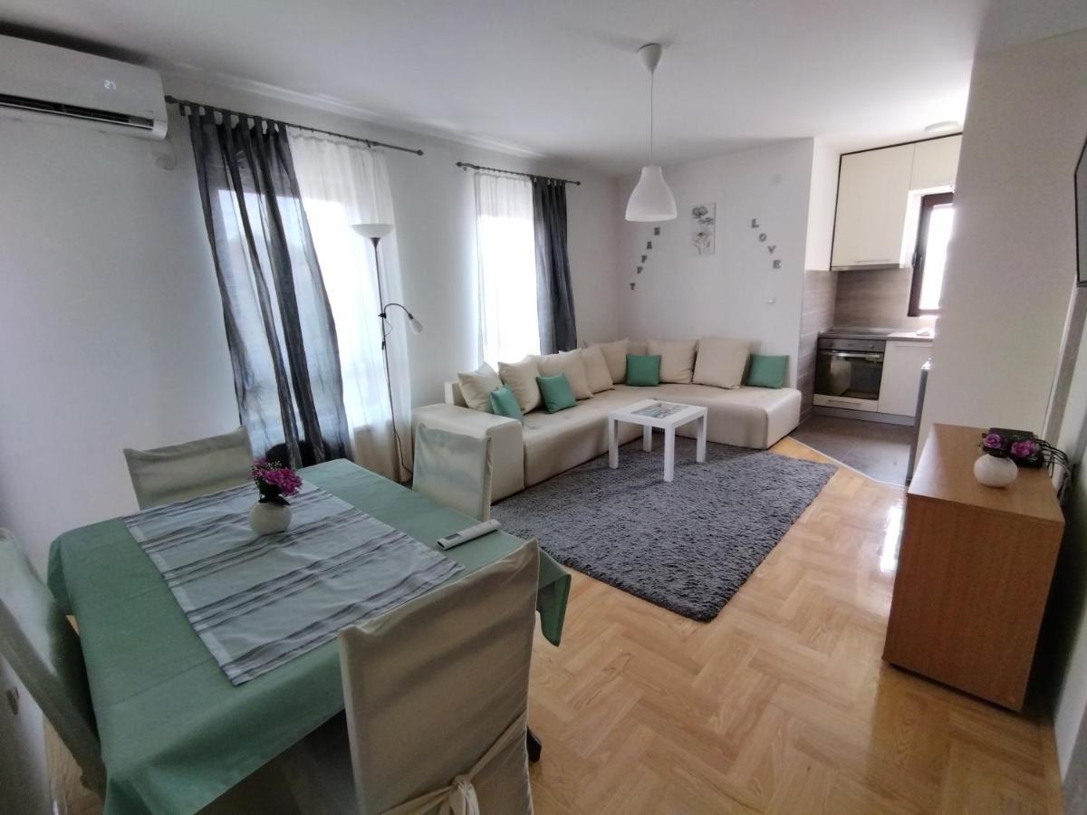 Apartman Gana Altina Lux Belgrado Exterior foto