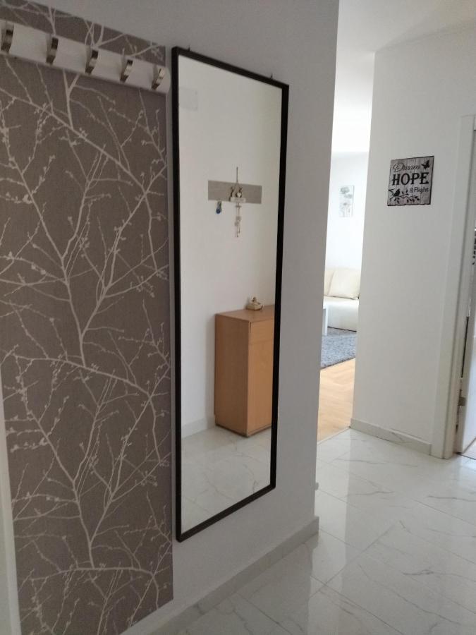 Apartman Gana Altina Lux Belgrado Exterior foto