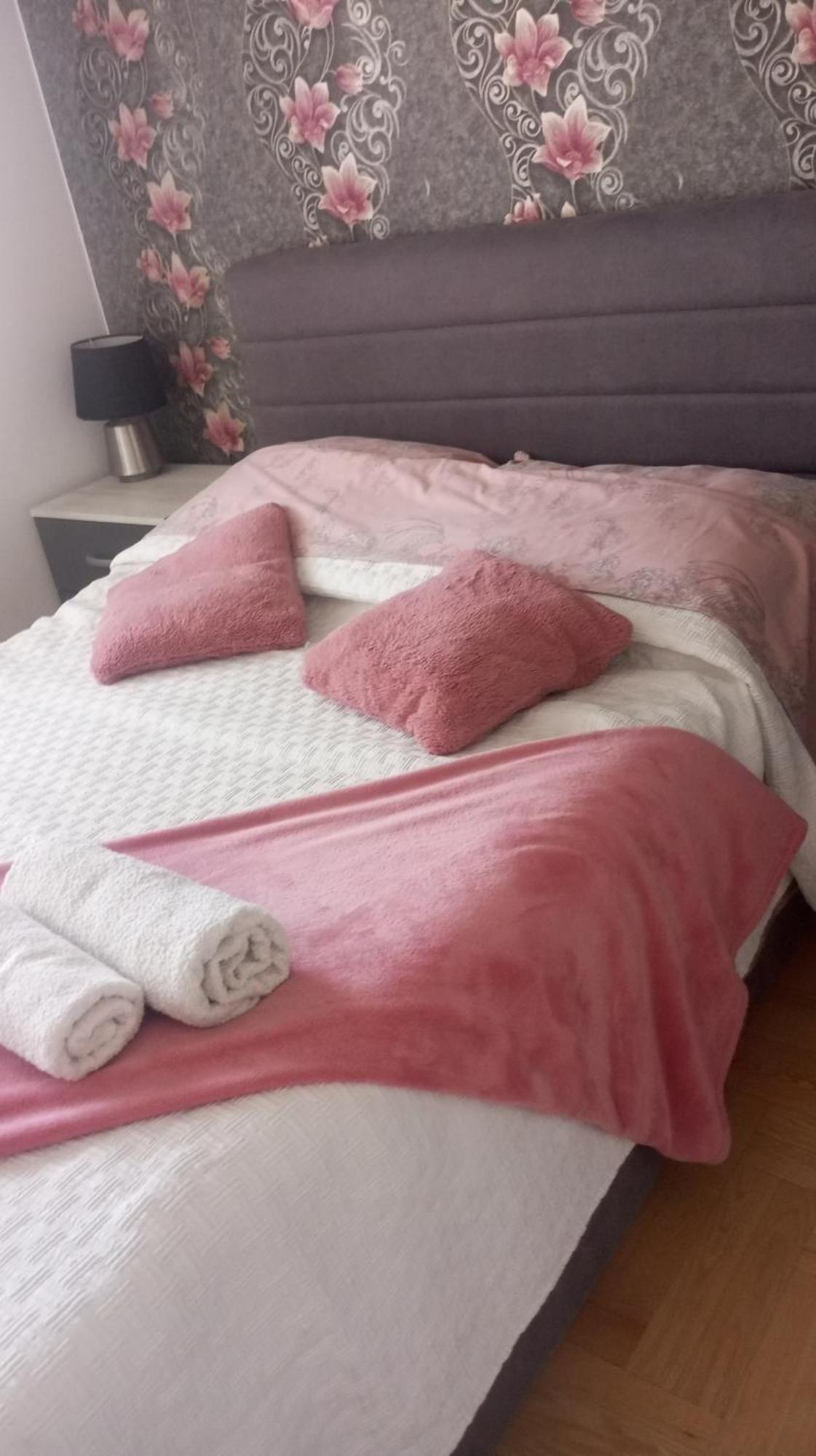 Apartman Gana Altina Lux Belgrado Exterior foto